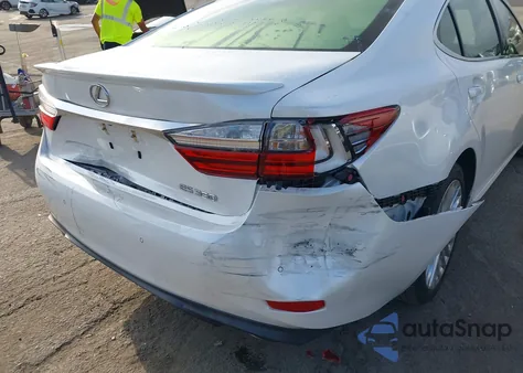 2017 Lexus Es 350 z USA, uszkodzony, nr VIN JTHBK1GG5H2251834